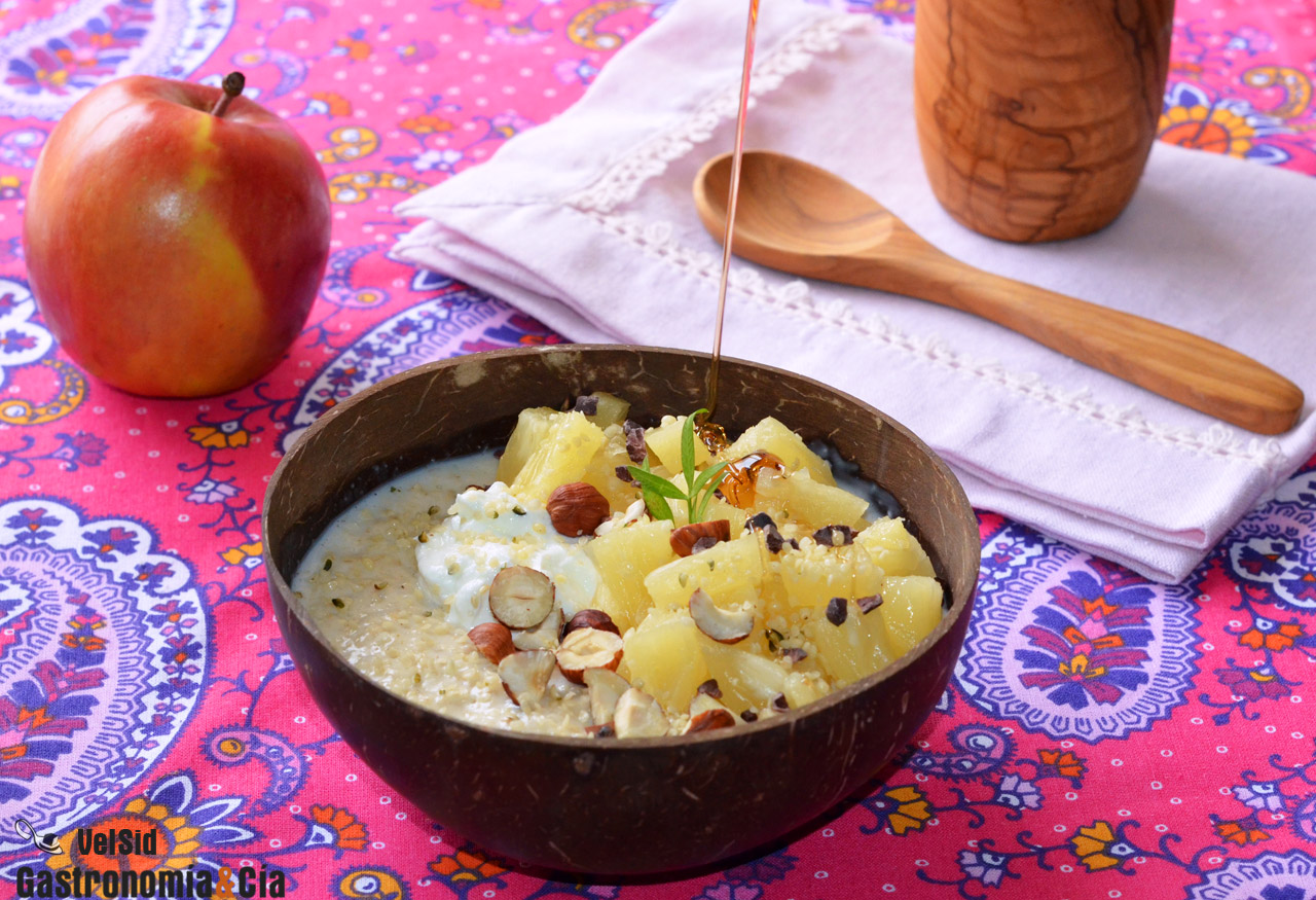 Porridge con piña y jengibre