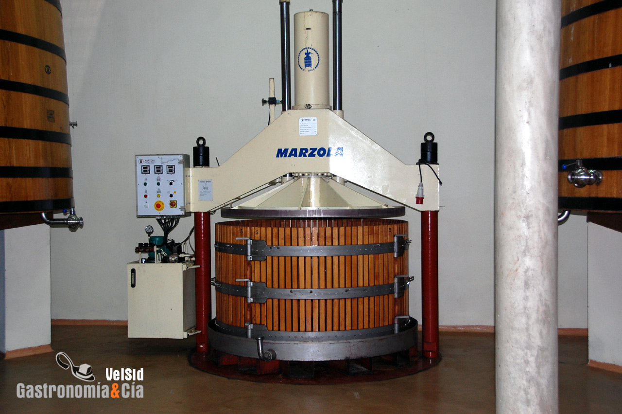 Prensa Bodega Blecua