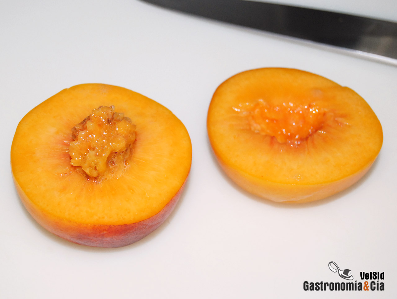 Cómo preparar los melocotones para asar