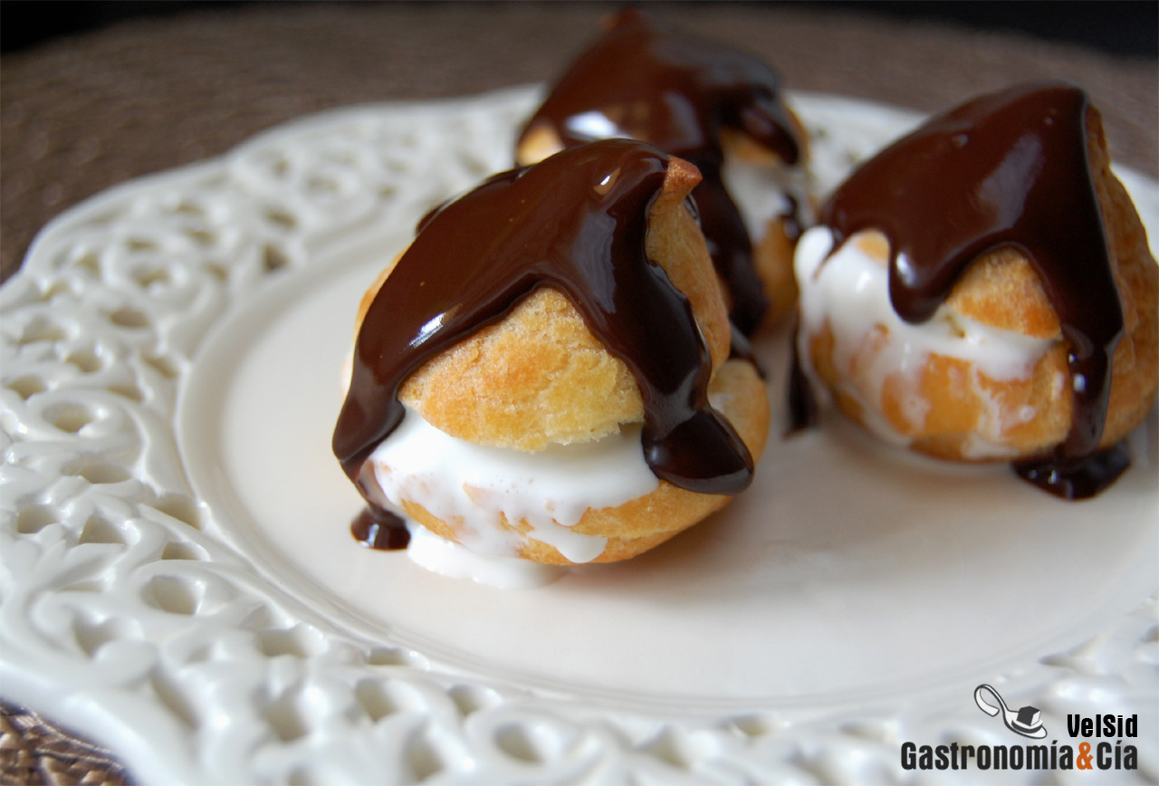 Profiteroles