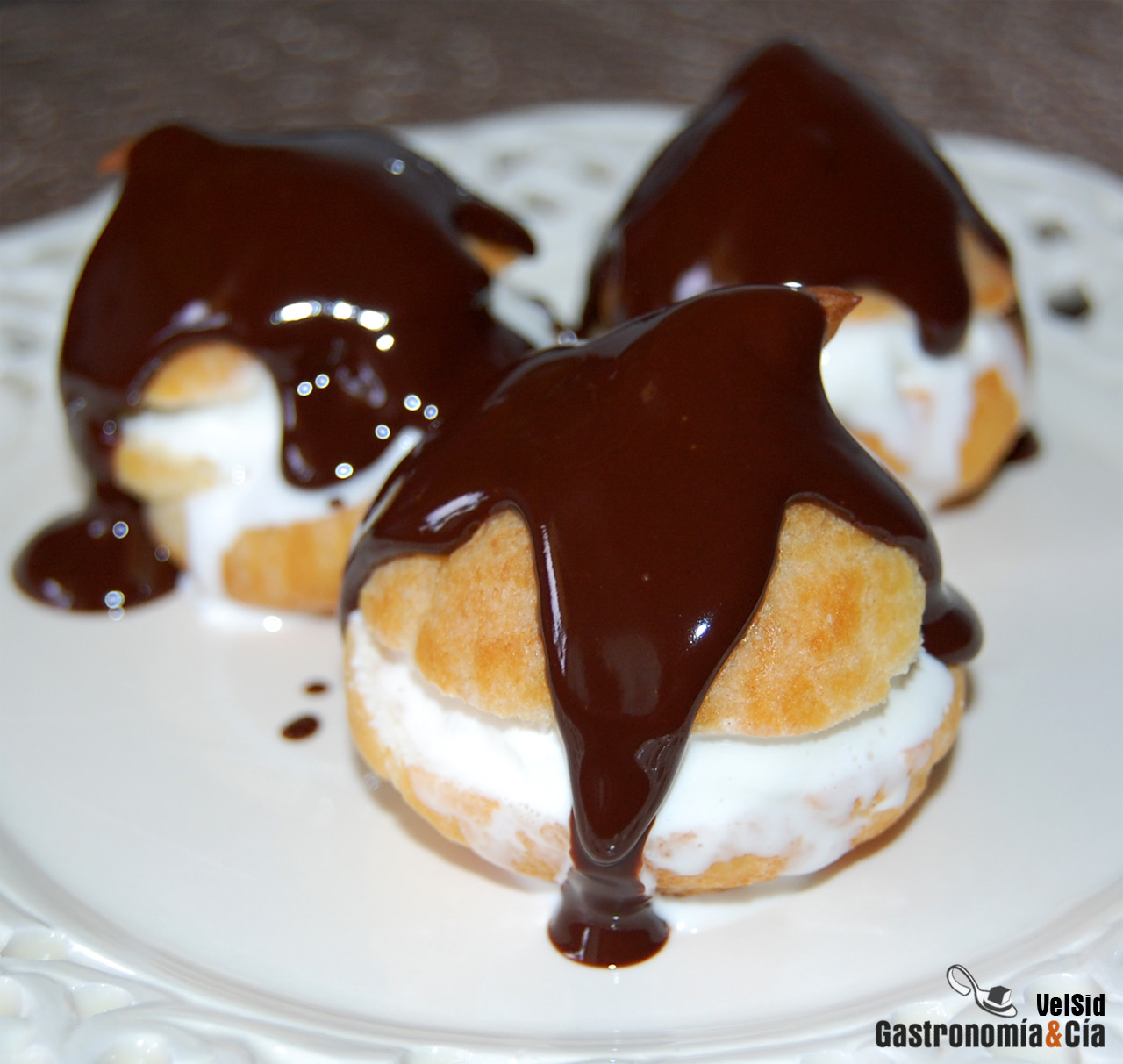 Profiteroles