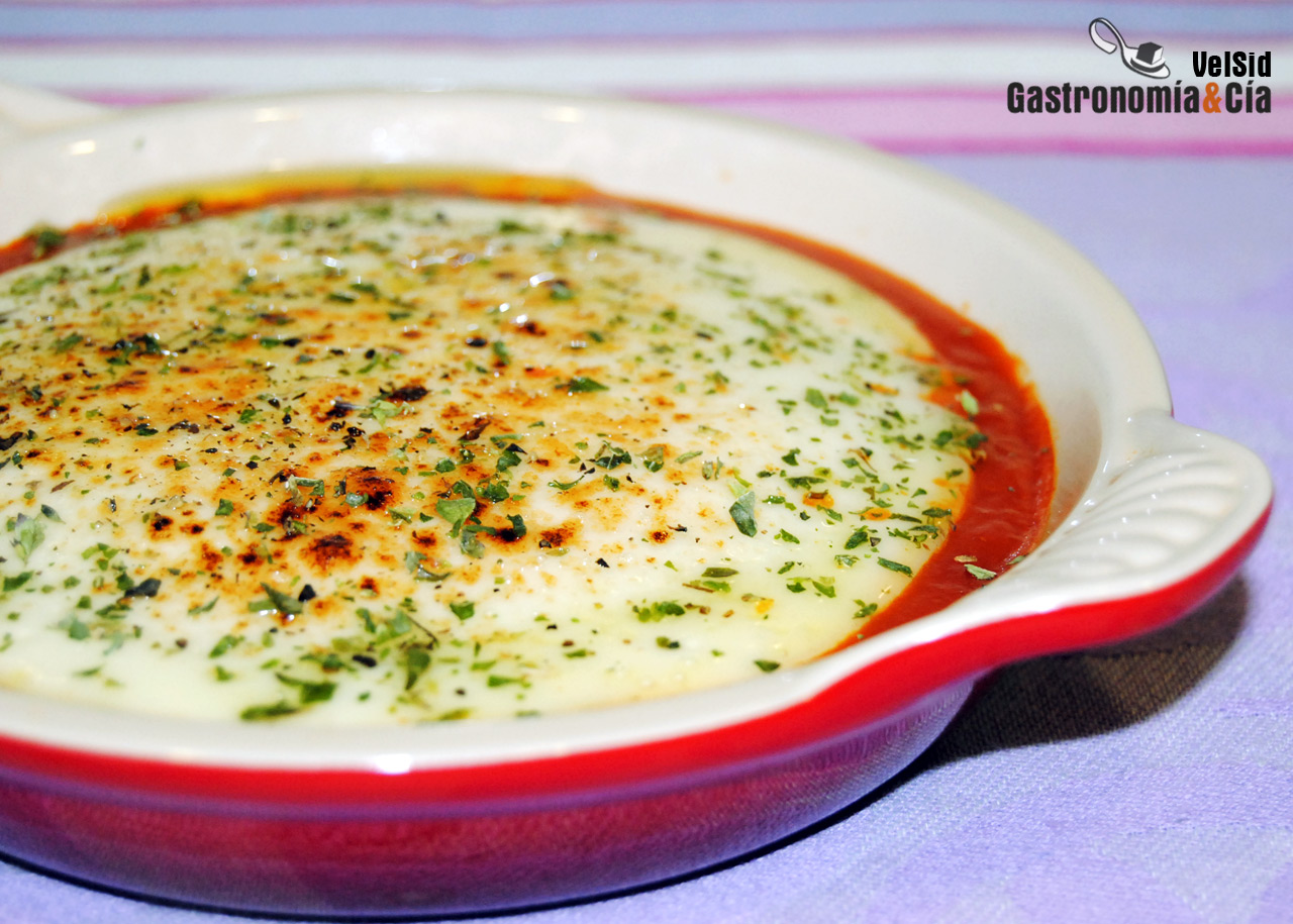 Provolone con tomate en microondas