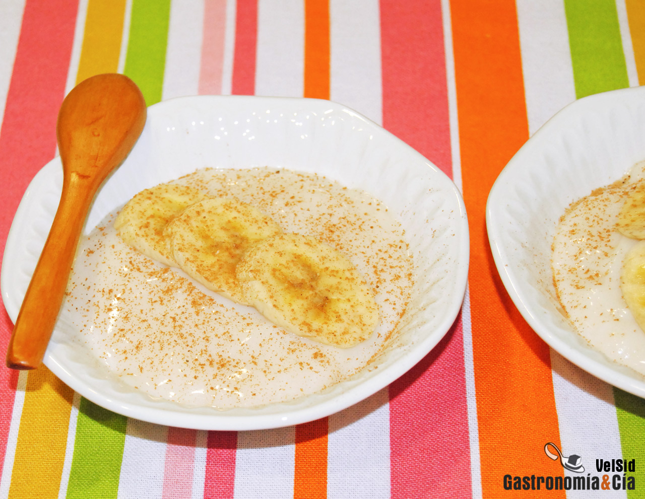 Pudin cremoso con miel y canela