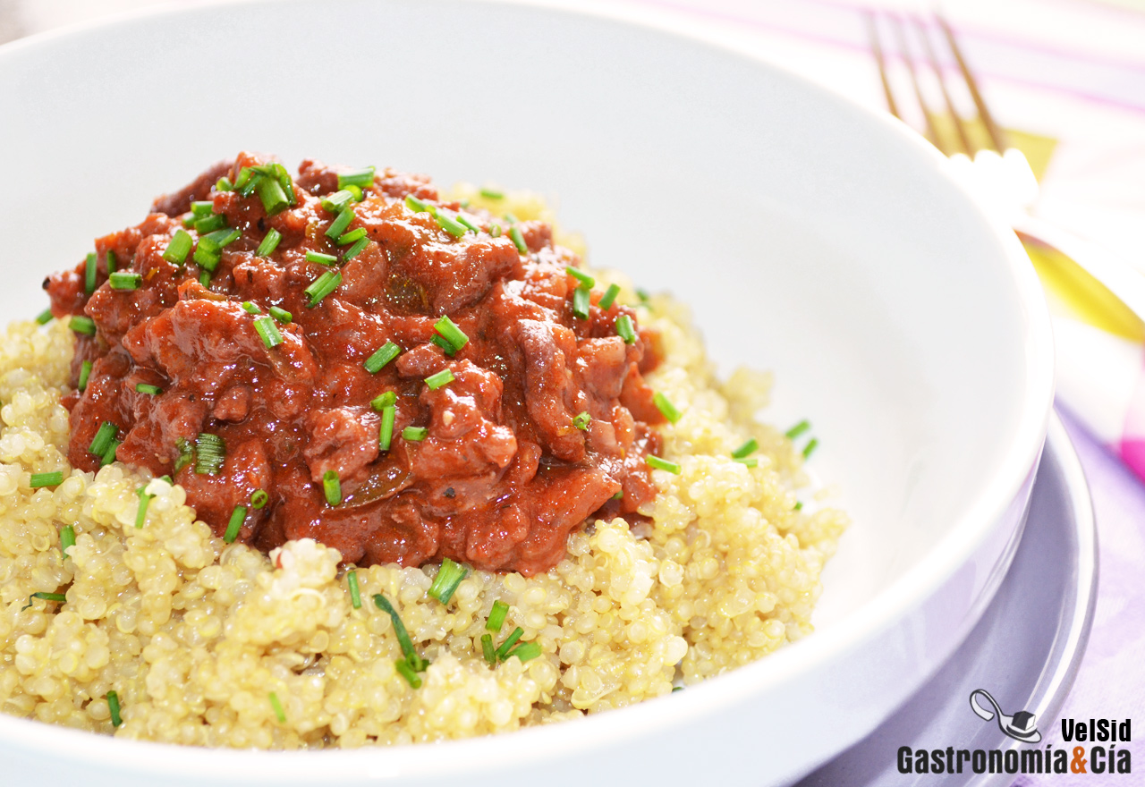 Quinua con ragú de ternera