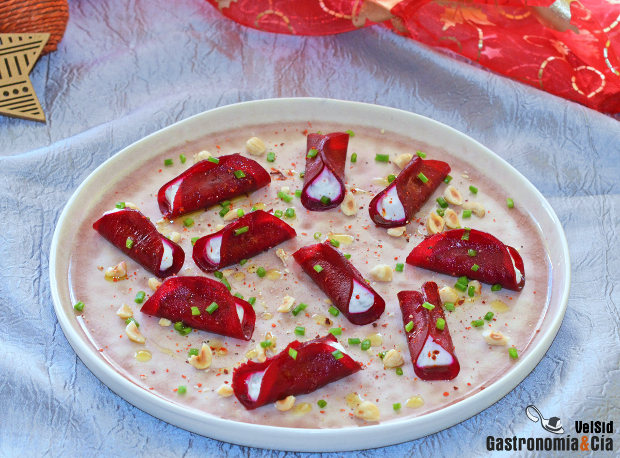Ravioli de remolacha con yogur y avellanas, un rico ape