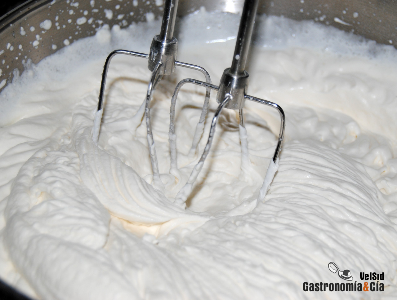 Crema diplomat o crema madame