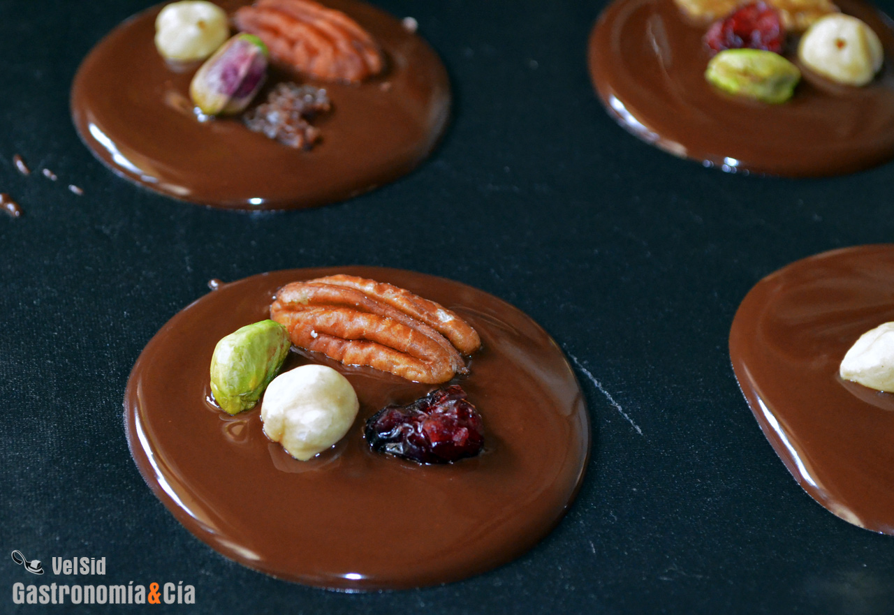 Receta fácil de Mendiants de chocolate para Navidad