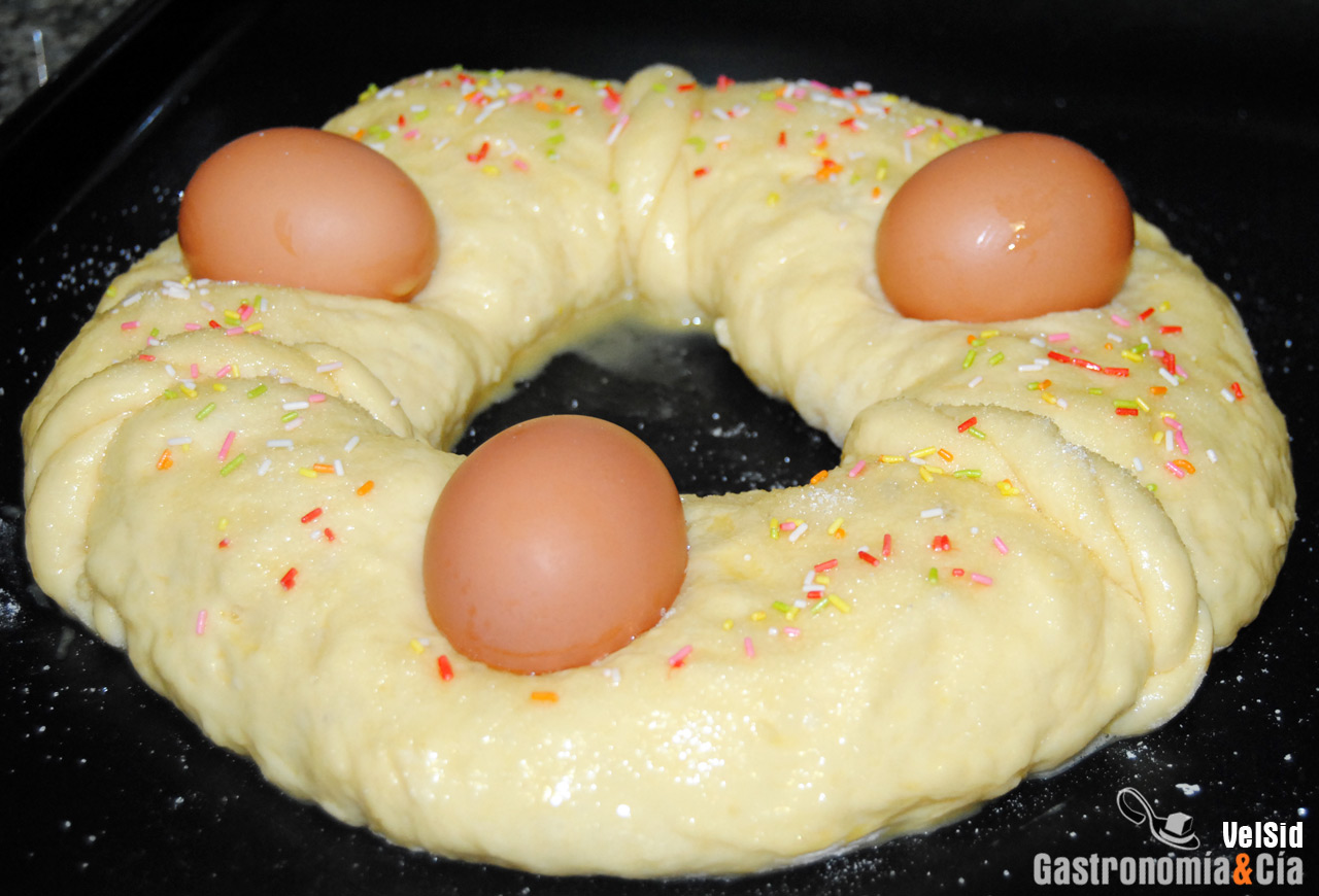 Mona de Pascua tradicional, ingredientes y receta paso 