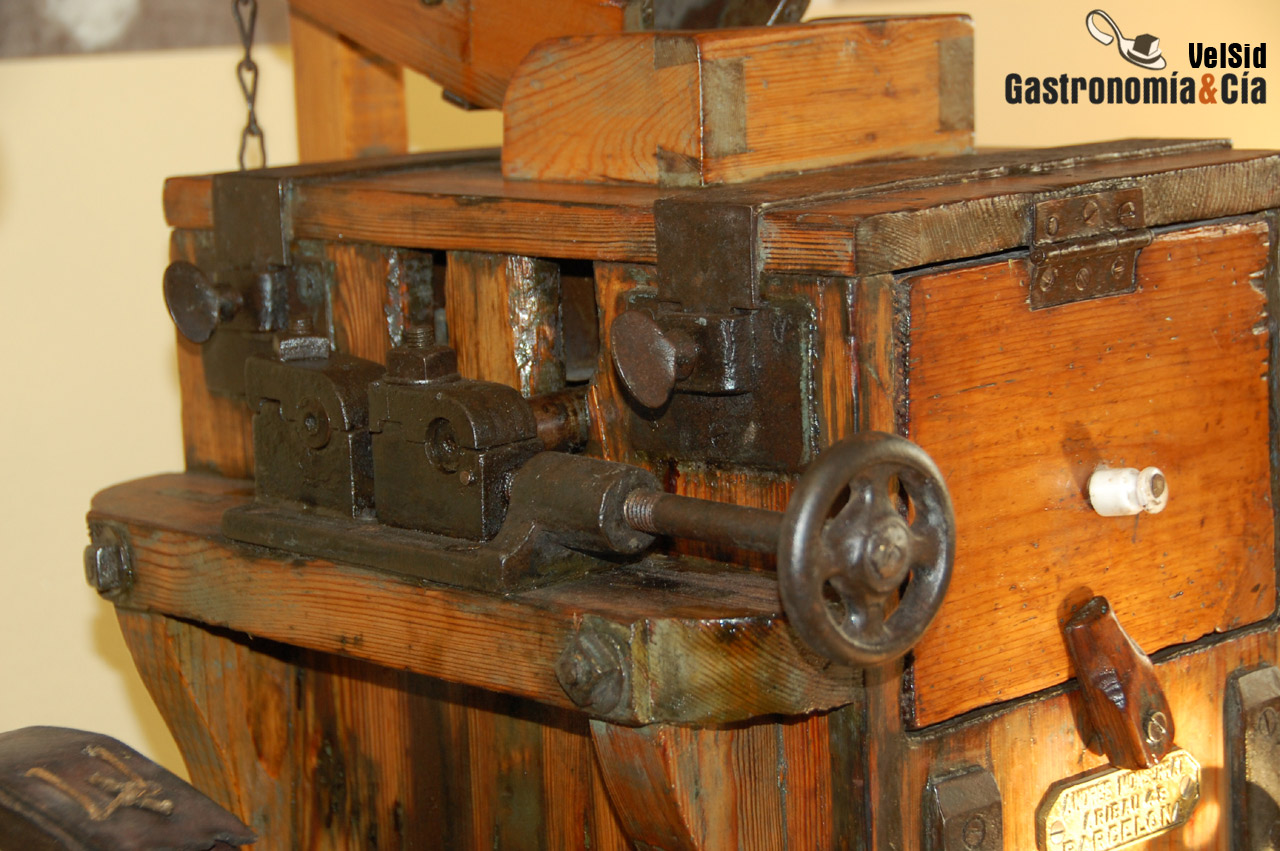 Refinadora de frutos secos