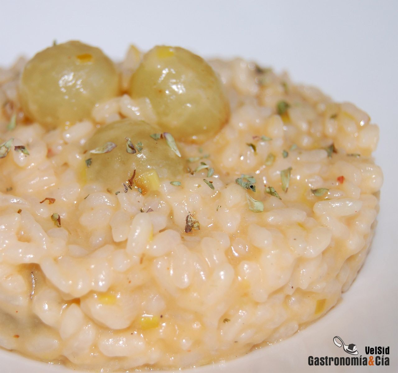Risotto de queso y uvas