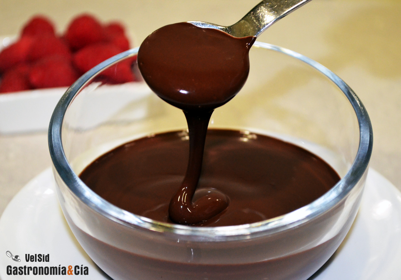 Salsa de chocolate sin grasa y sin azúcar