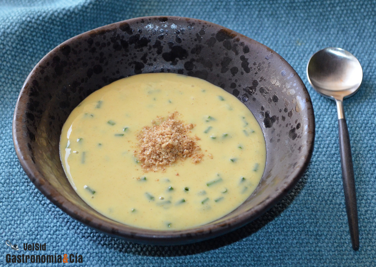 Salsa de mostaza y sirope de arce, ideal para verduras 