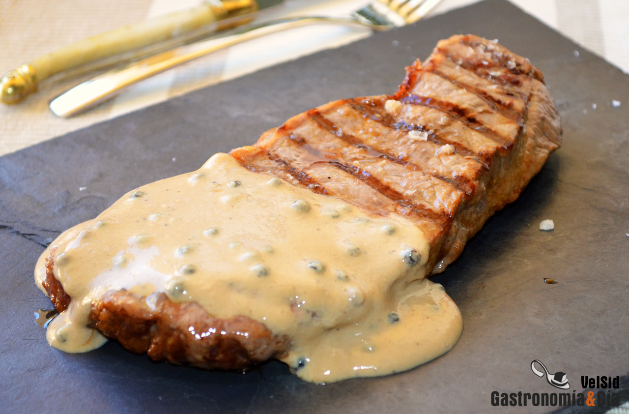 Receta de salsa a la pimienta para carnes