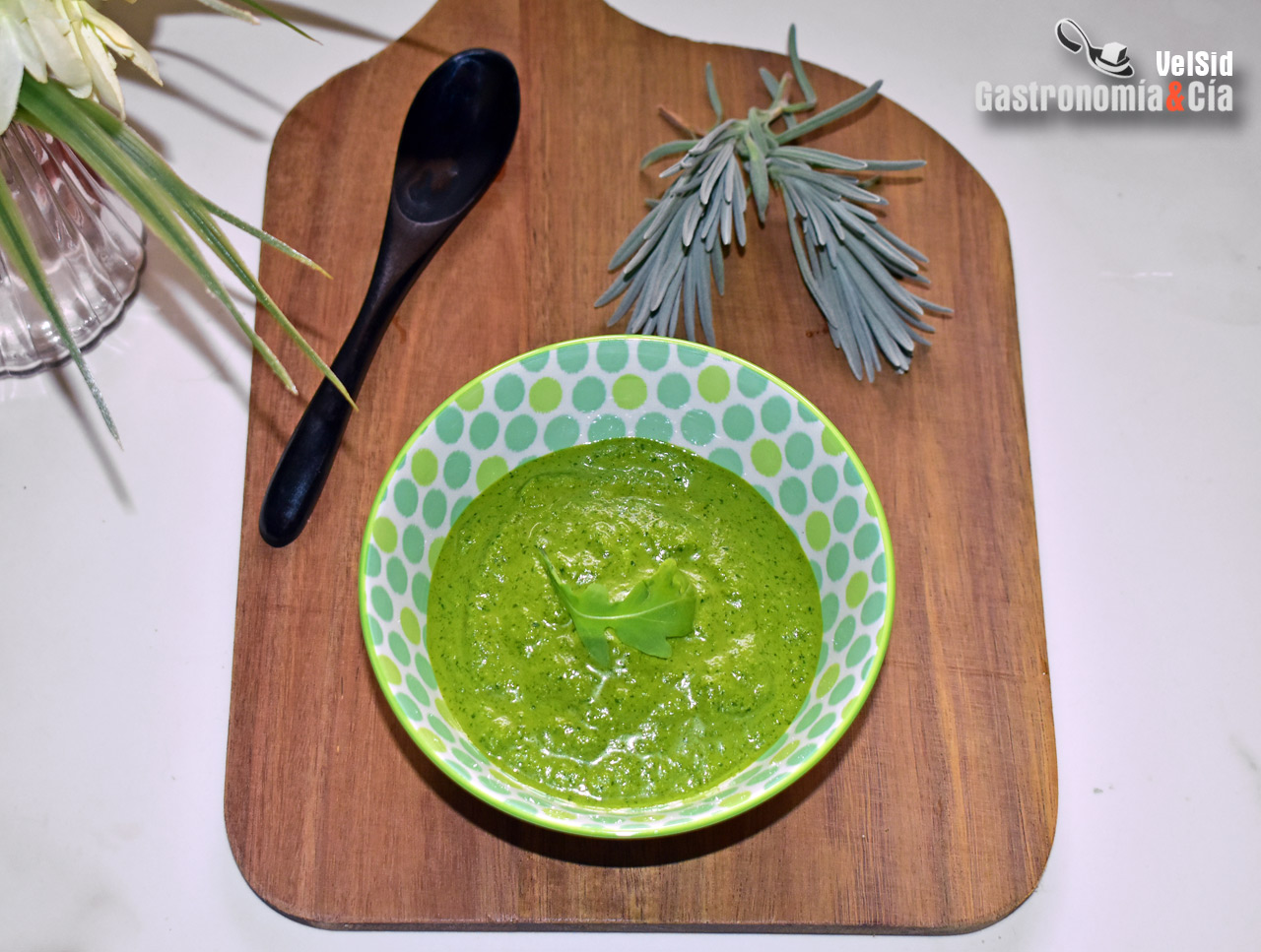 Salsa de rúcula y sésamo