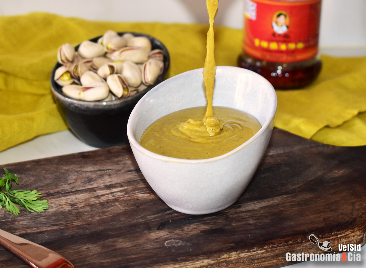Salsa satay de pistachos