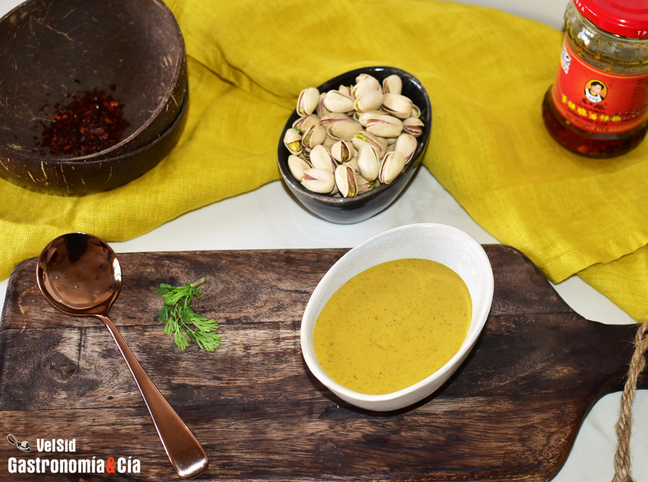 Salsa satay de pistachos