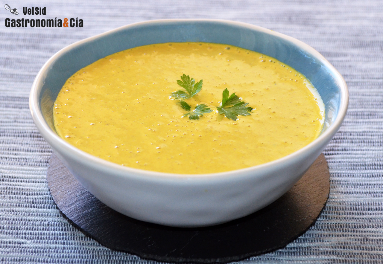 salsa de tahini y cúrcuma