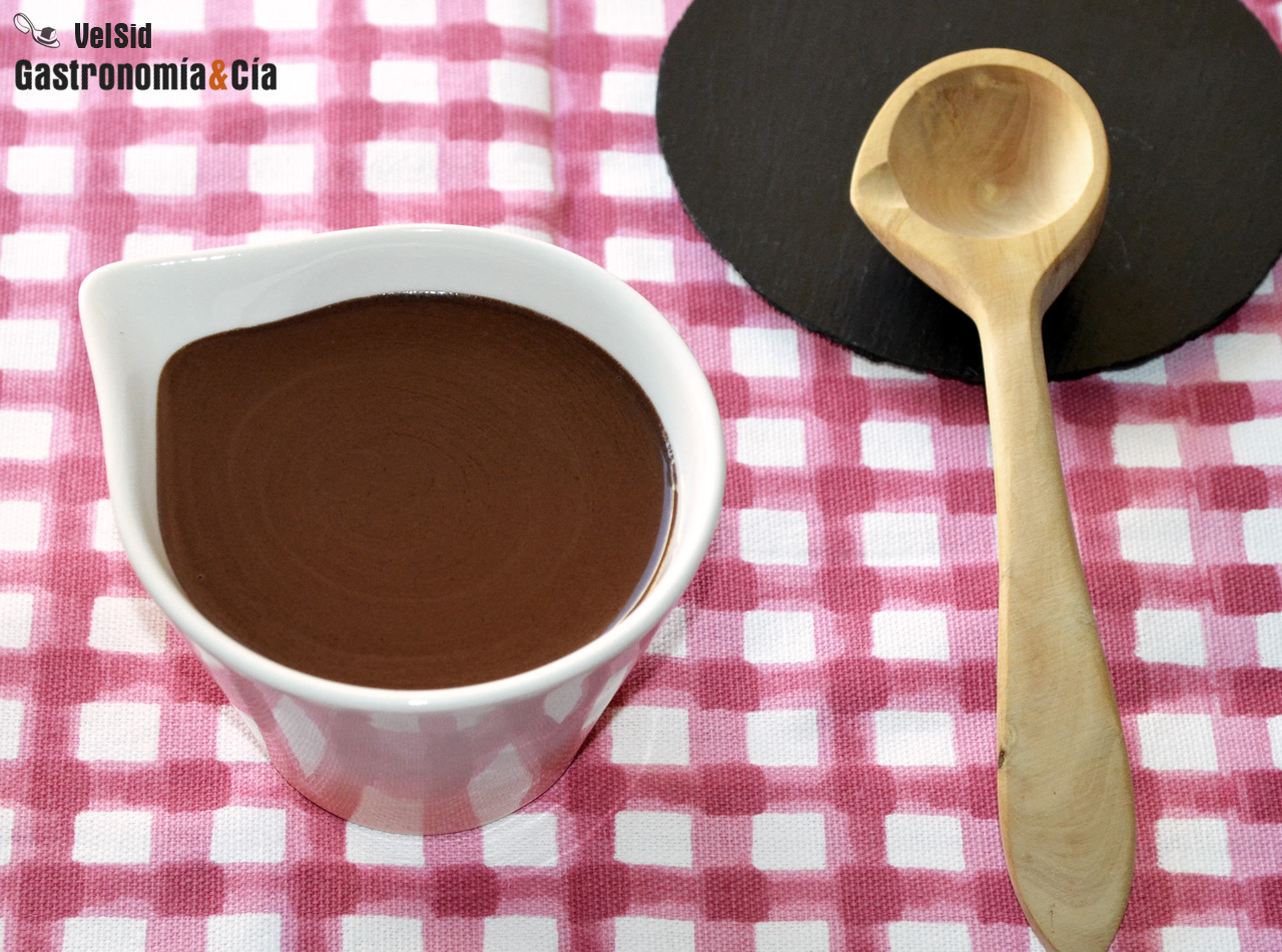 Salsa de chocolate, avellanas y café