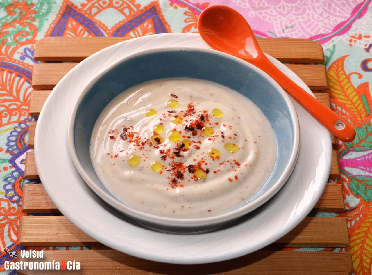 Salsa de yogur colado agridulce