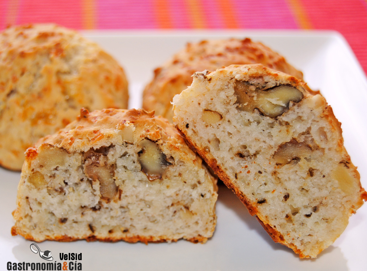 Scones de queso y nueces