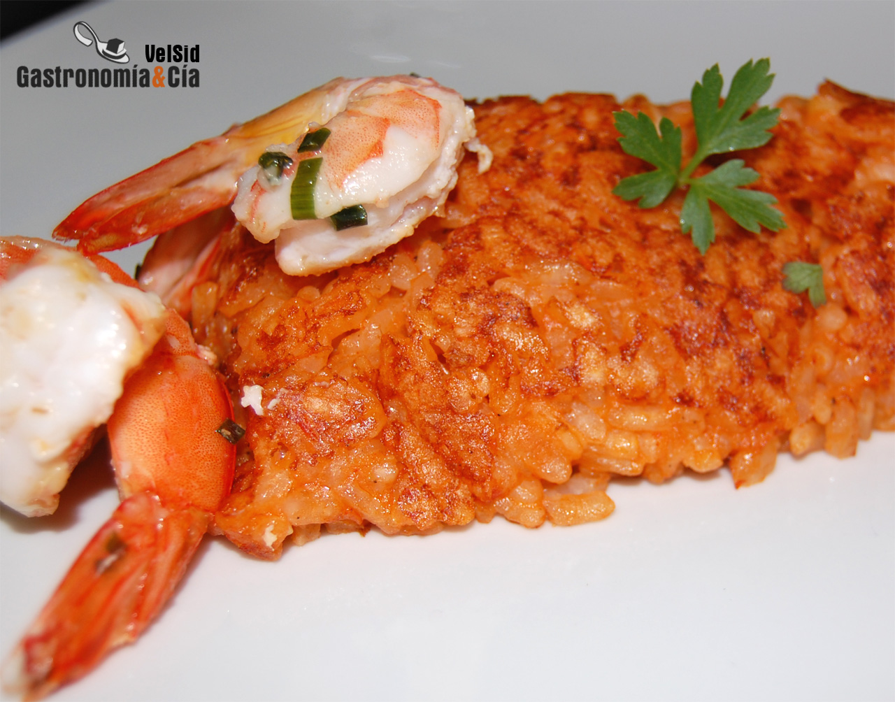 Arroz socarrat con sepia y langostinos