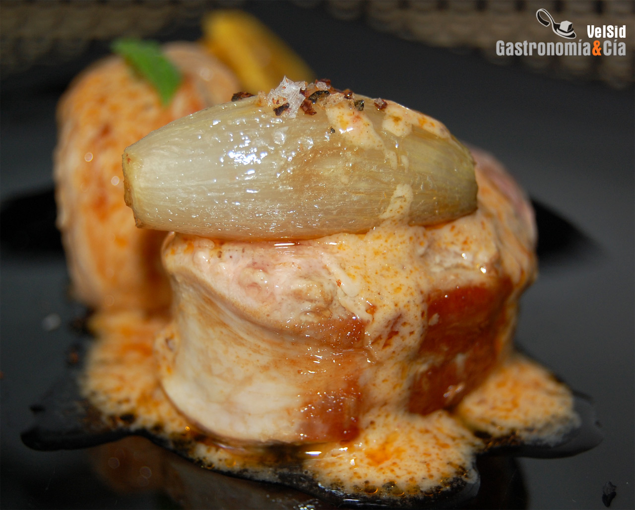 Solomillo con salsa de coco y curry rojo