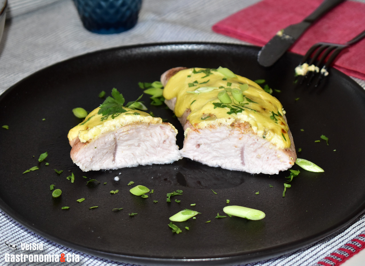 Solomillo de pavo gratinado con mahonesa de ajos 