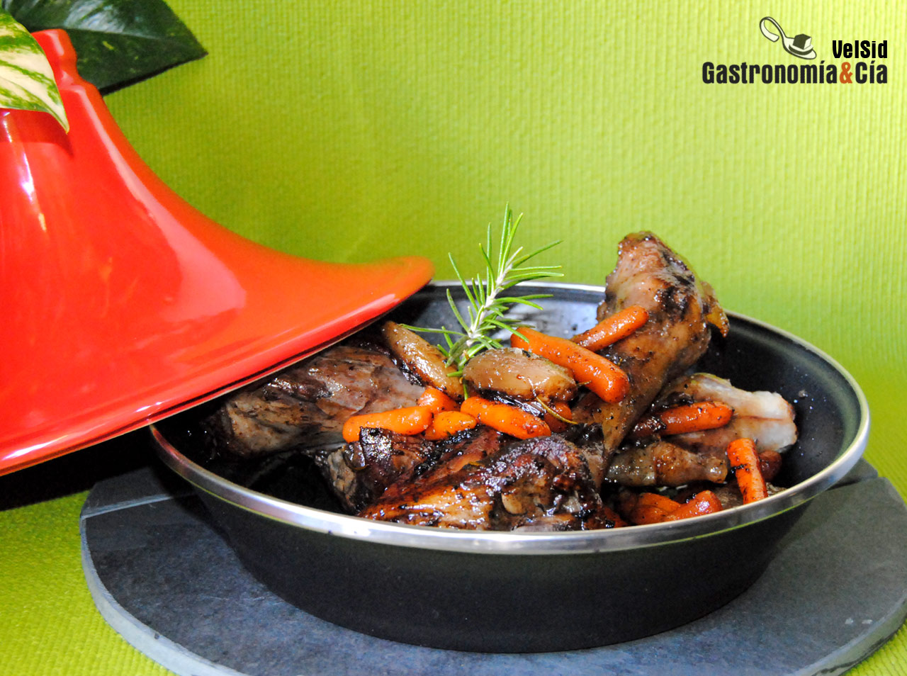 Tajine de cordero y zanahoria al romero