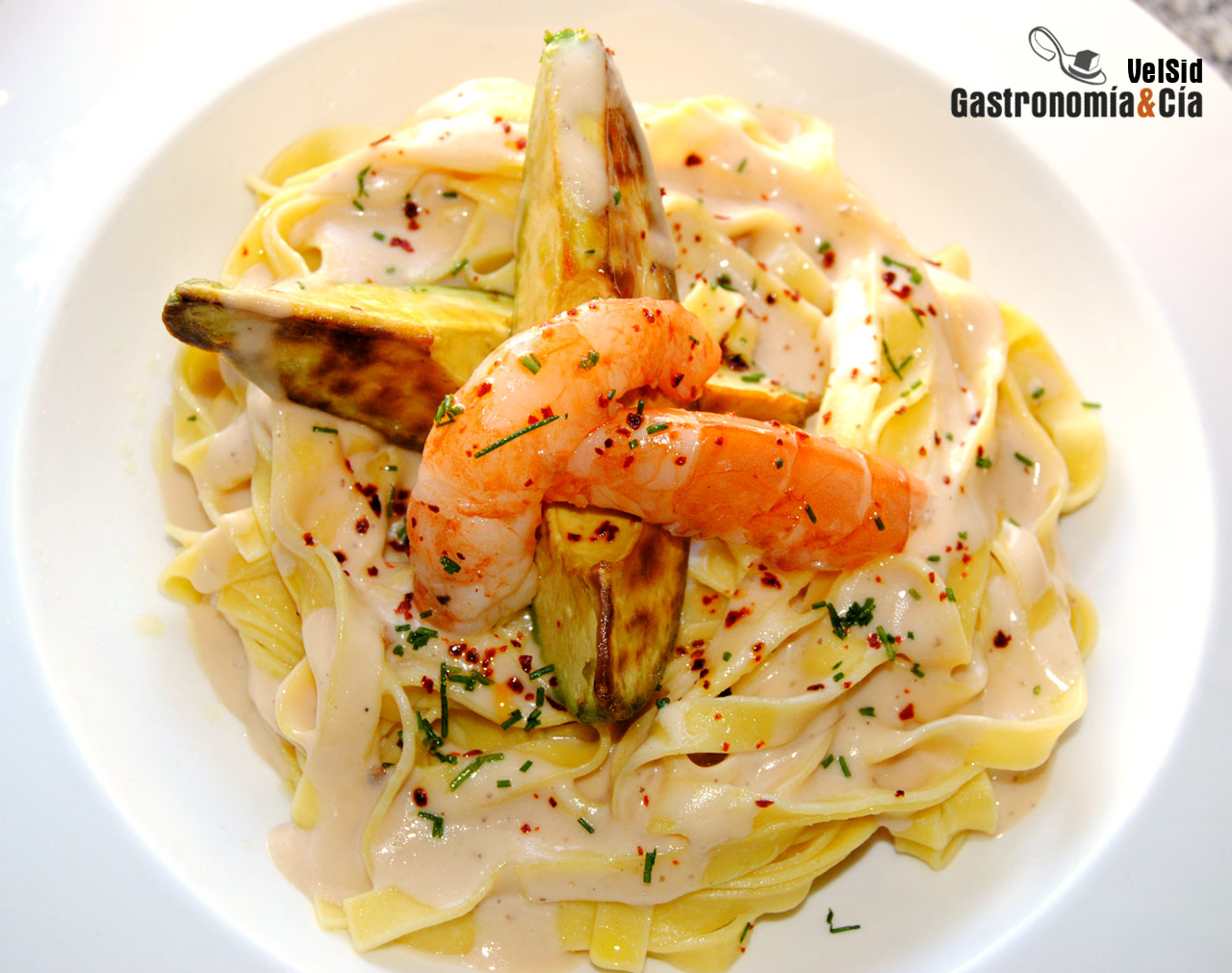 Tallarines con salsa de langostinos