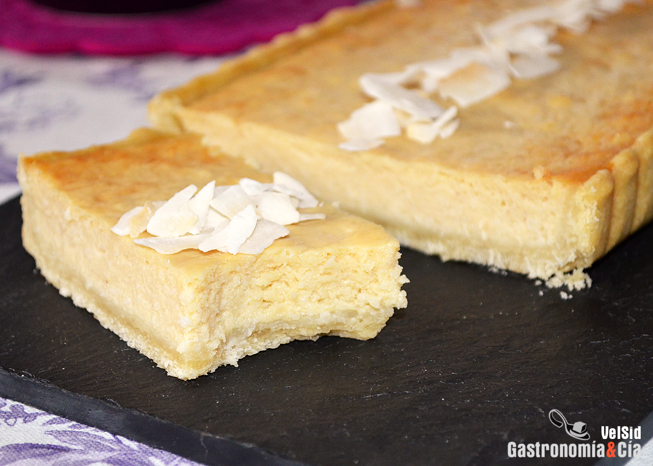 Tarta de coco y chirimoya