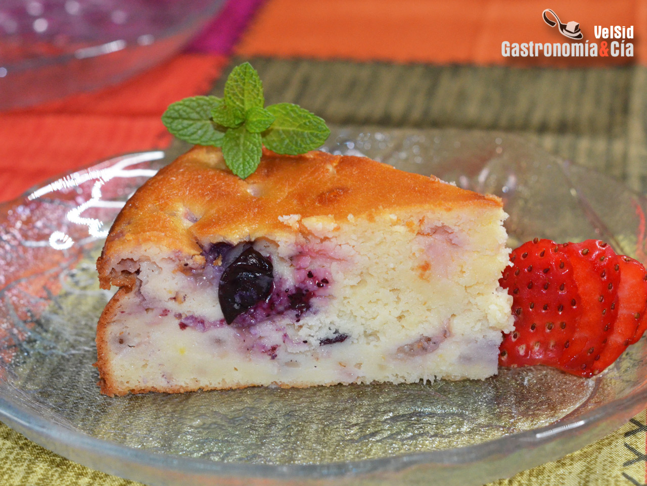 Tarta de ricota, limón y frutos rojos