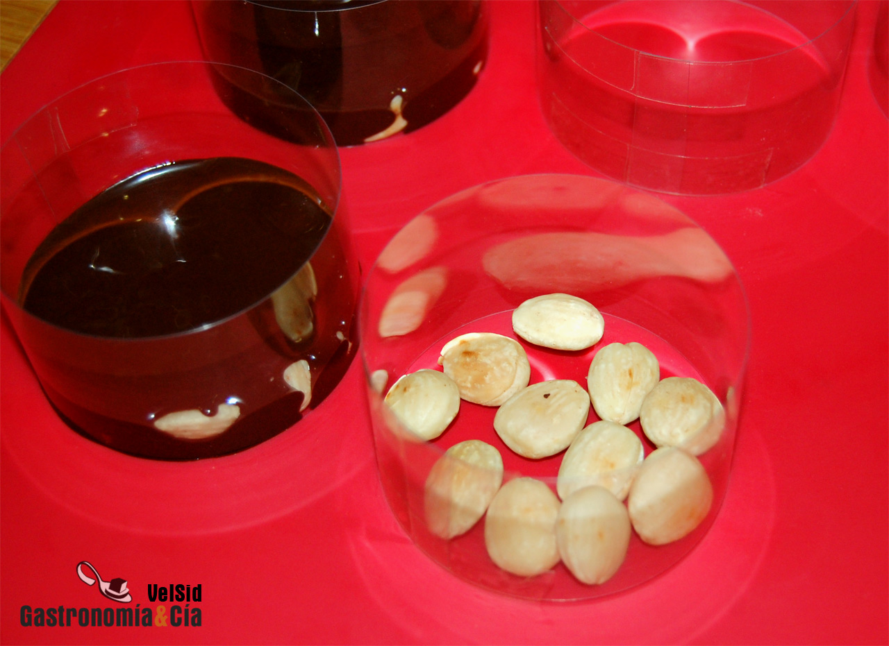 Torta de chocolate y almendras