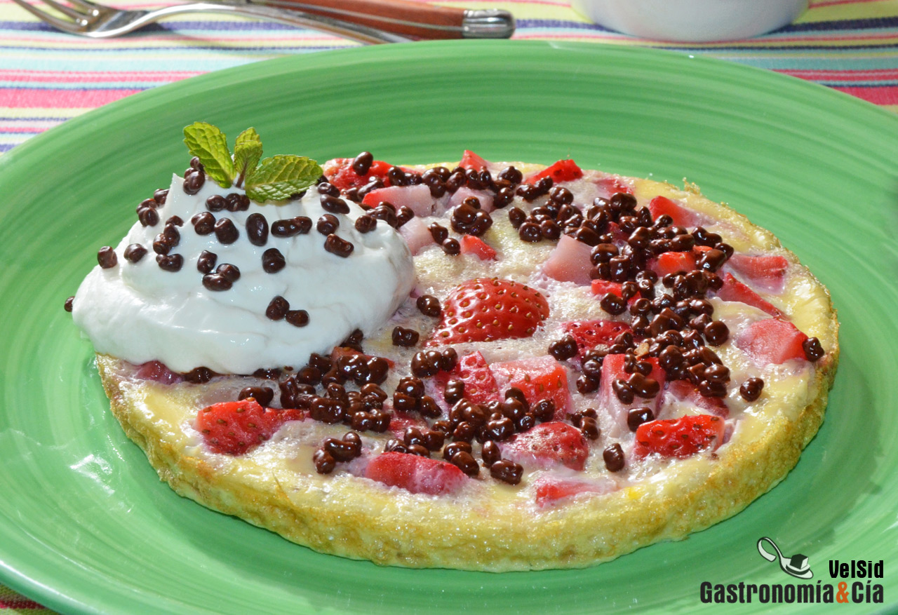 Tortilla dulce con fresas y queso fresco