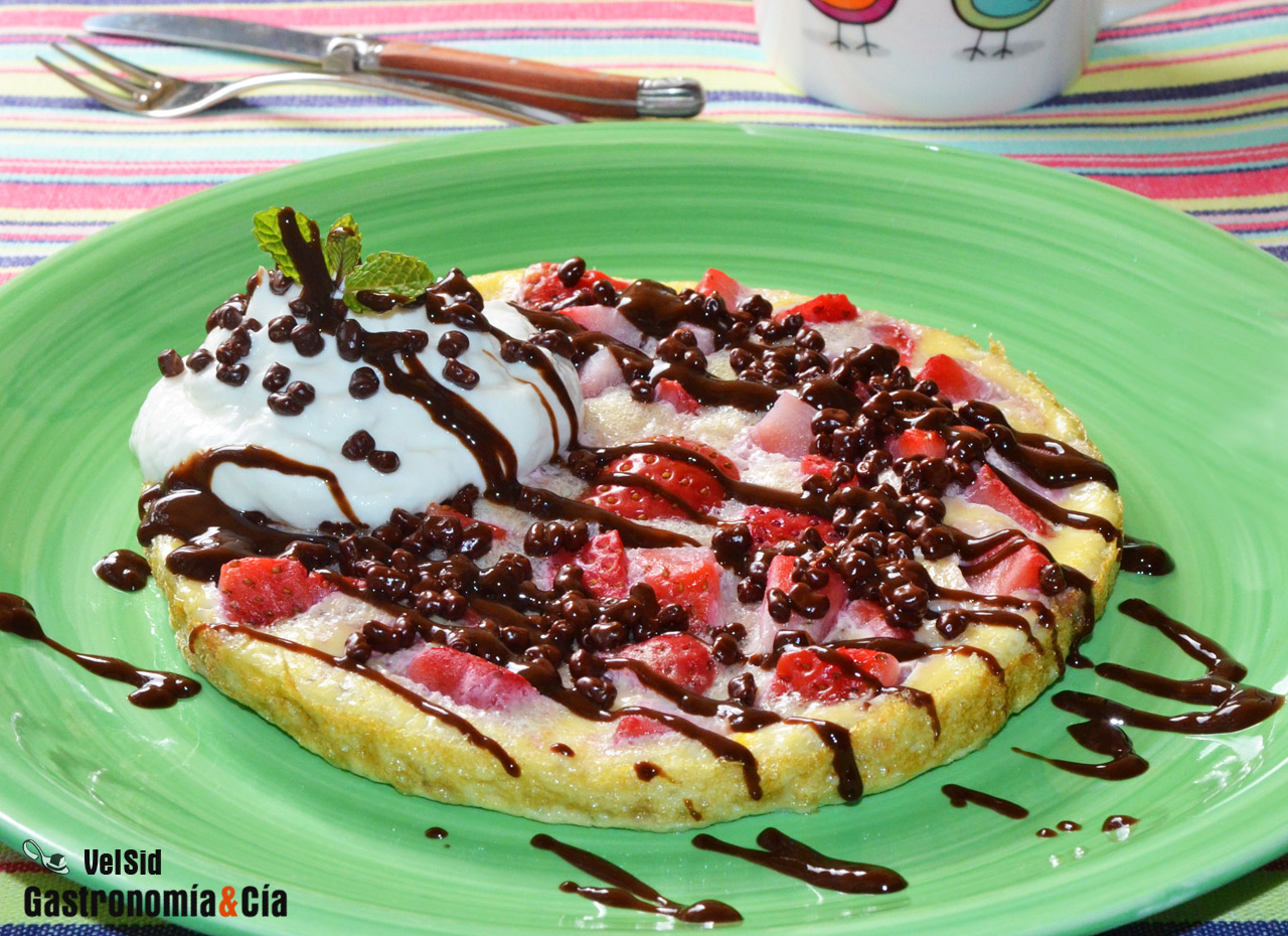 Tortilla dulce con fresas y queso fresco