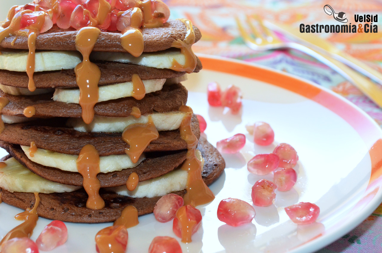 Tortitas de avena, plátano y algarroba