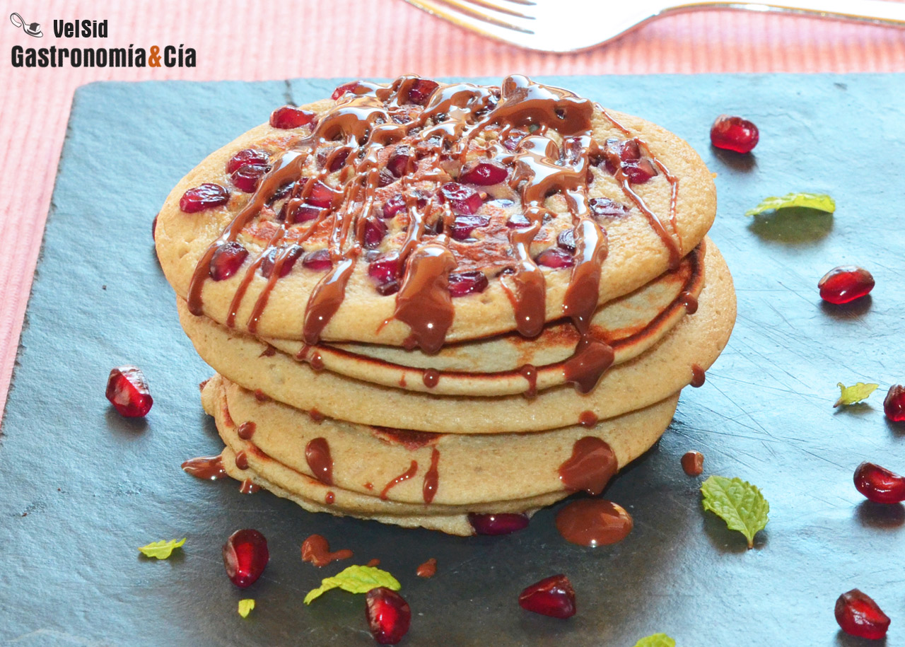 Tortitas de avena con granada (sin azúcar)