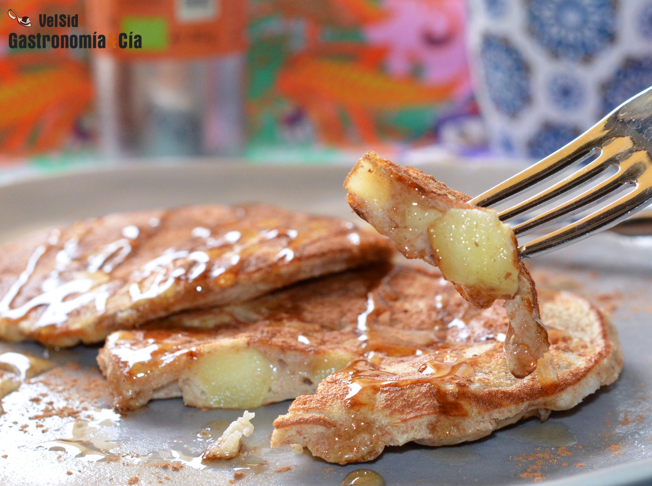 Tortitas de espelta con manzana y canela