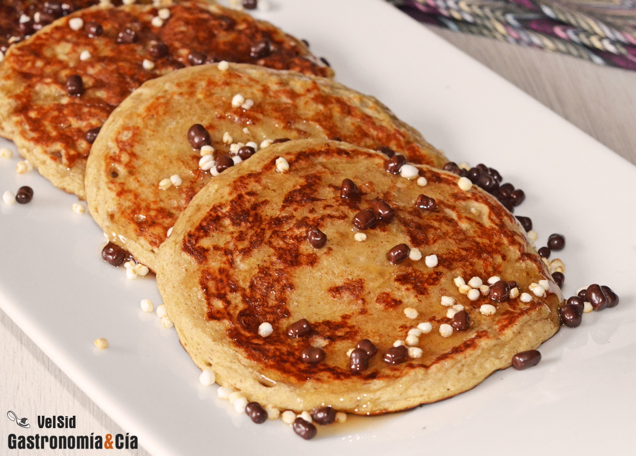 Tortitas de avena, quinoa y plátano