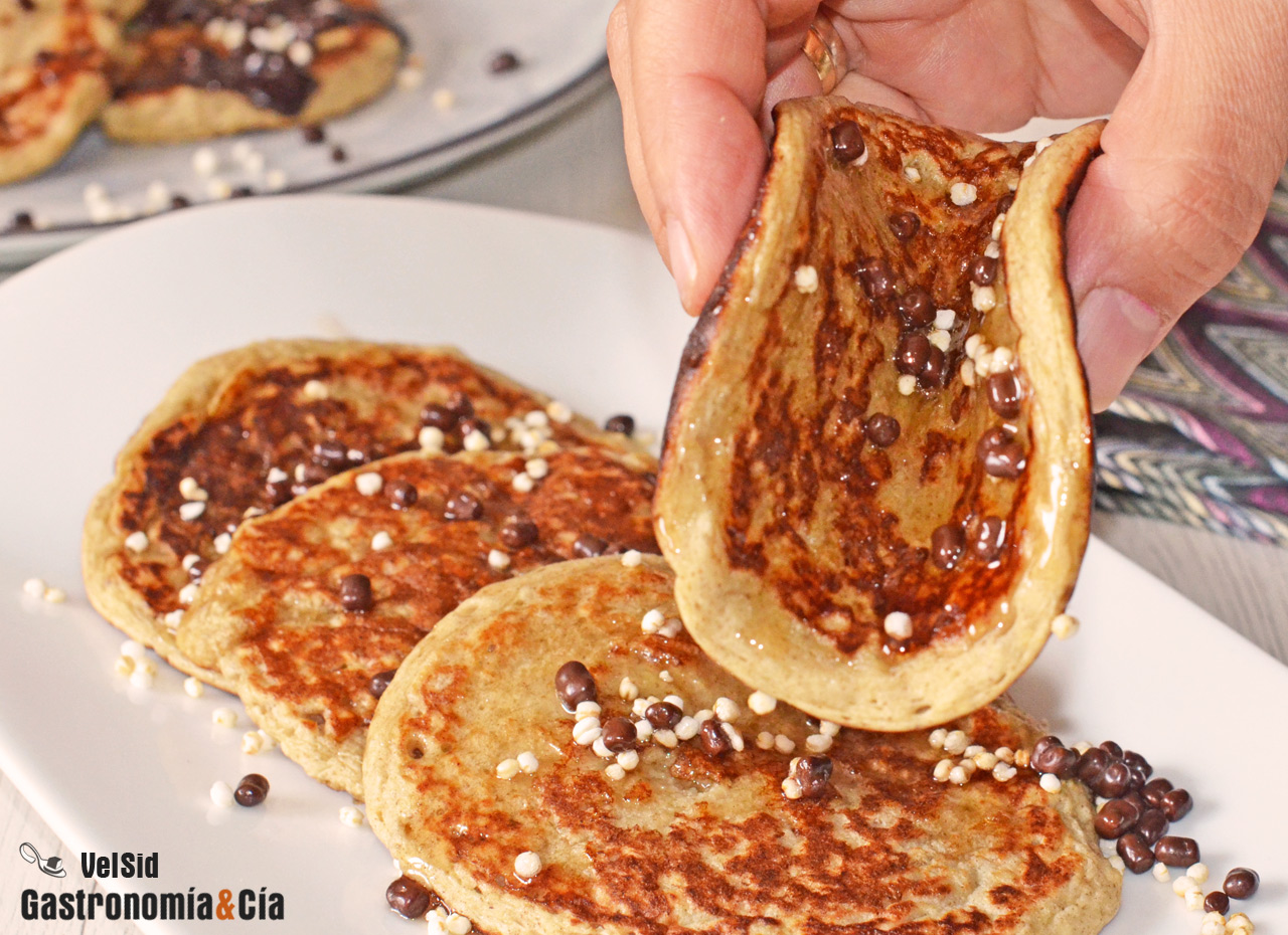 Tortitas de avena, quinoa y plátano