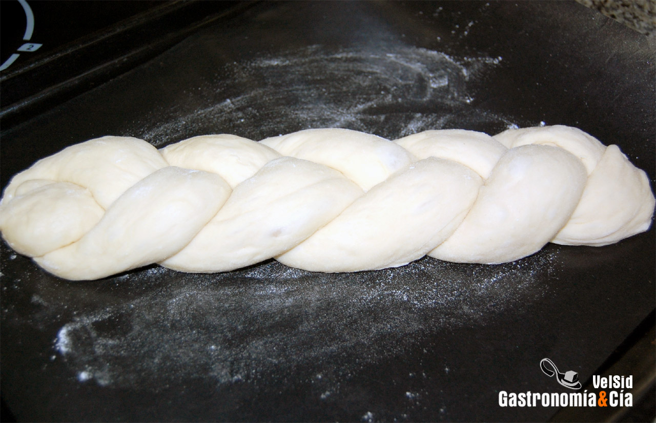 Trenza de brioche al azahar