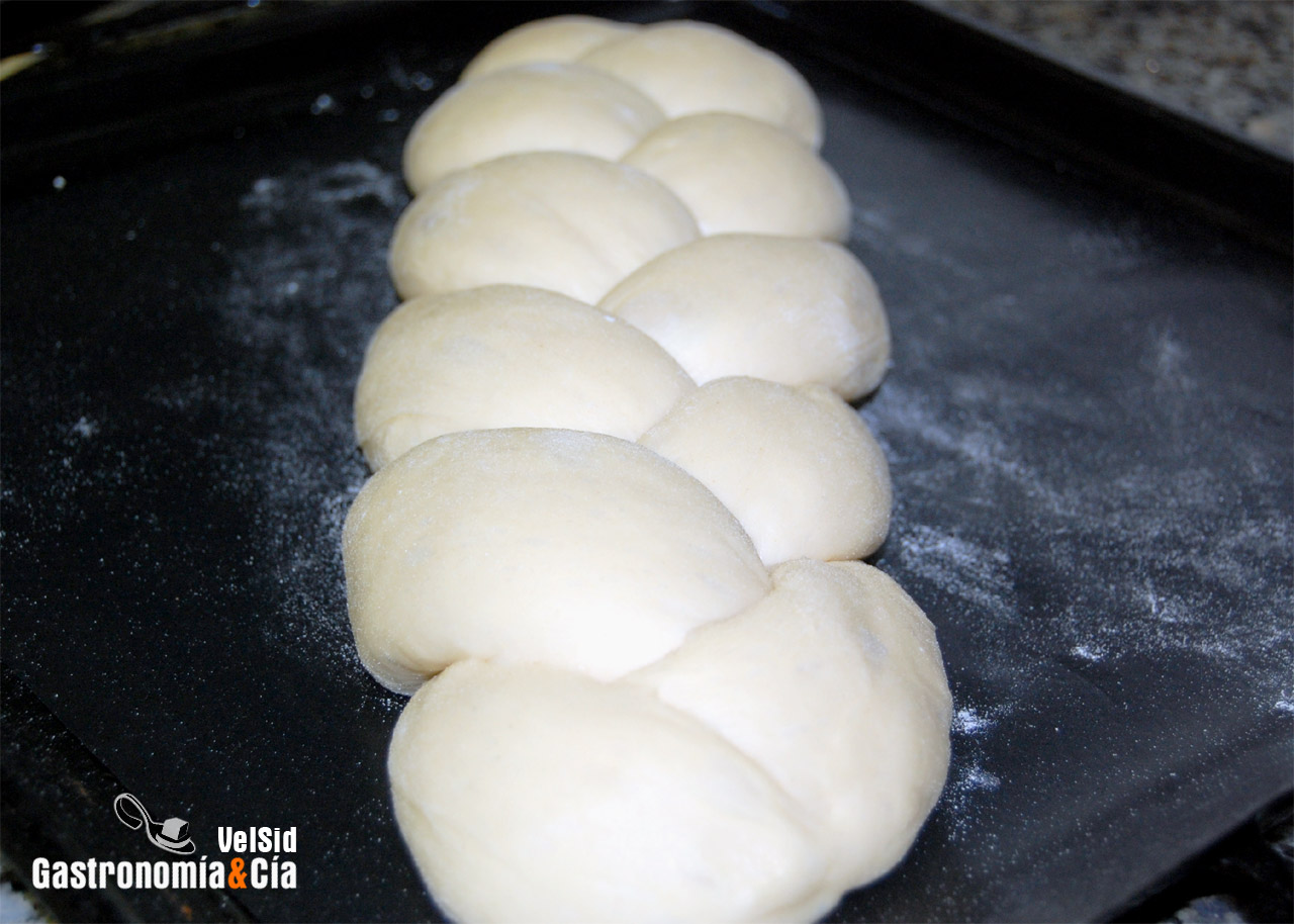Trenza de brioche al azahar