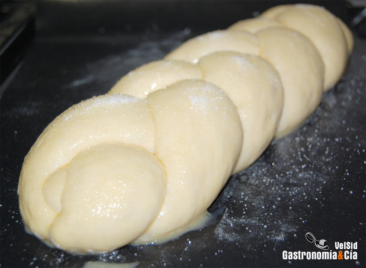 Trenza de brioche al azahar