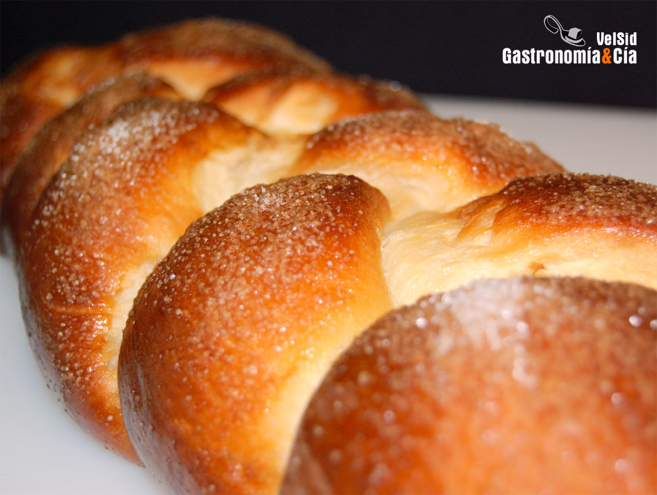 Trenza de brioche al azahar