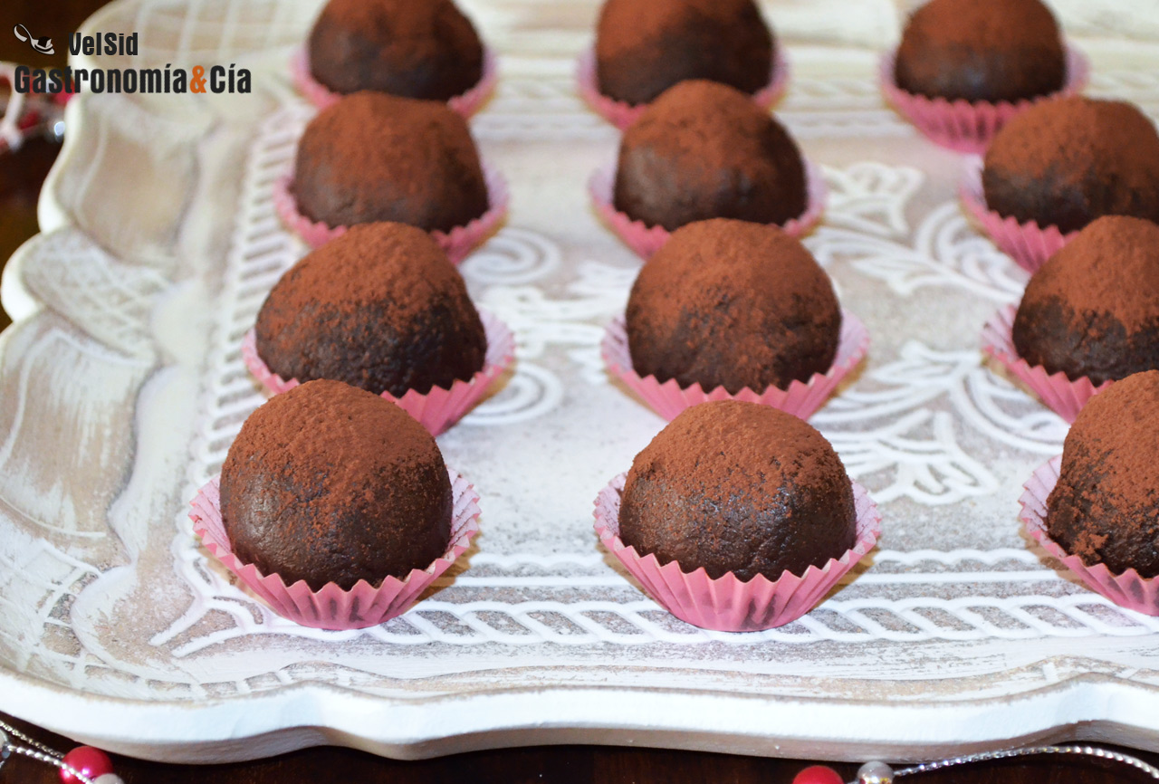 Trufas de chocolate, avellanas y shiitake, un regalo pa