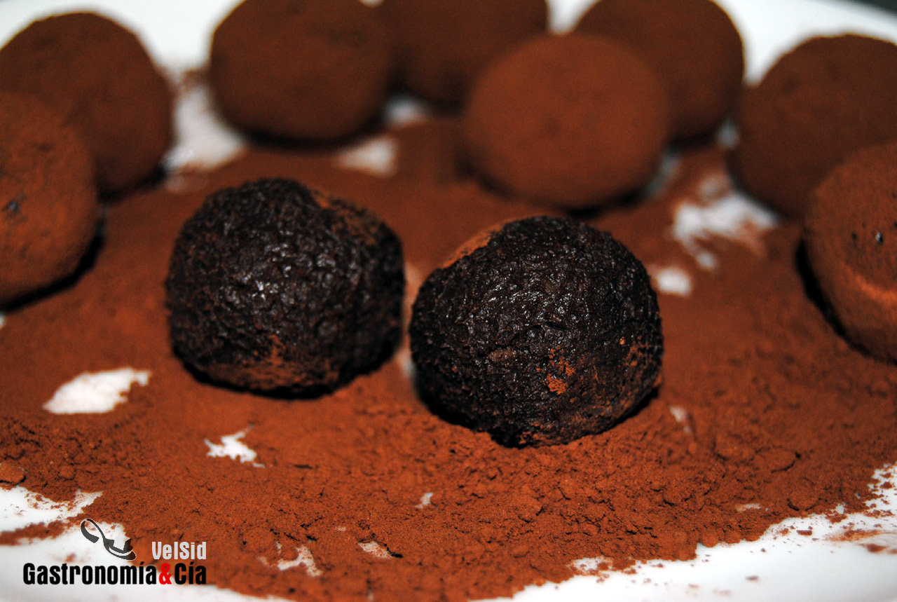 Trufas de chocolate y coco