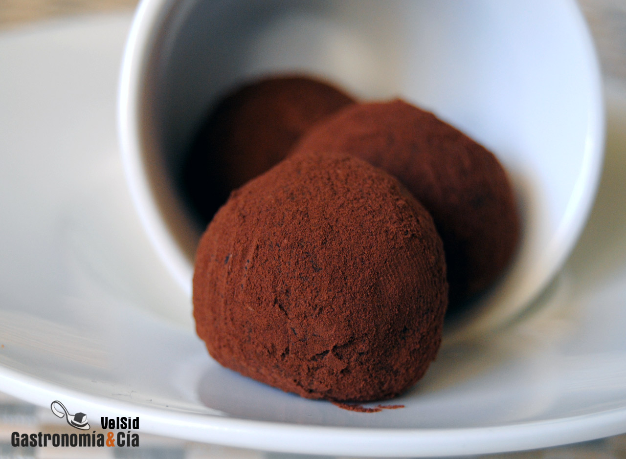 Trufas de chocolate y coco