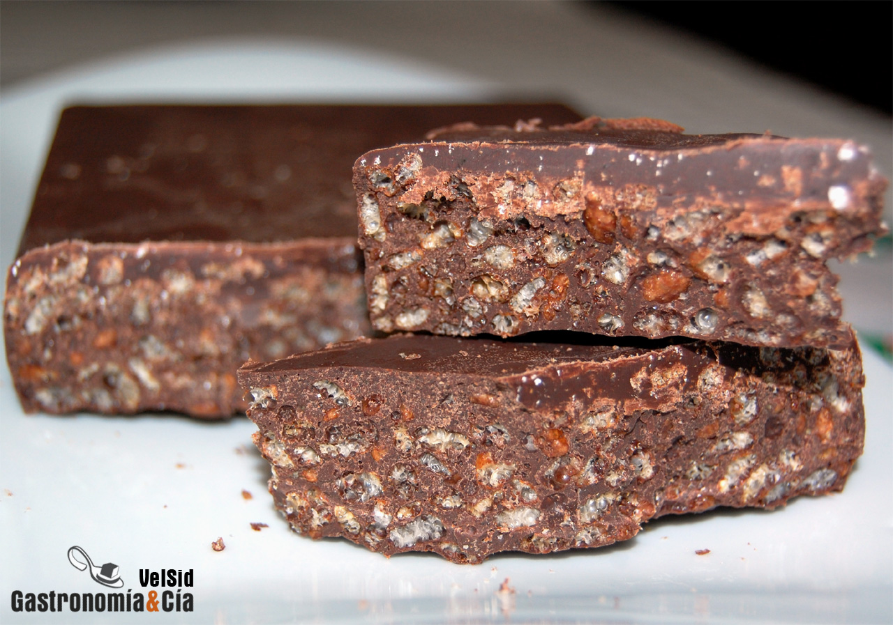 Turrón de chocolate crujiente