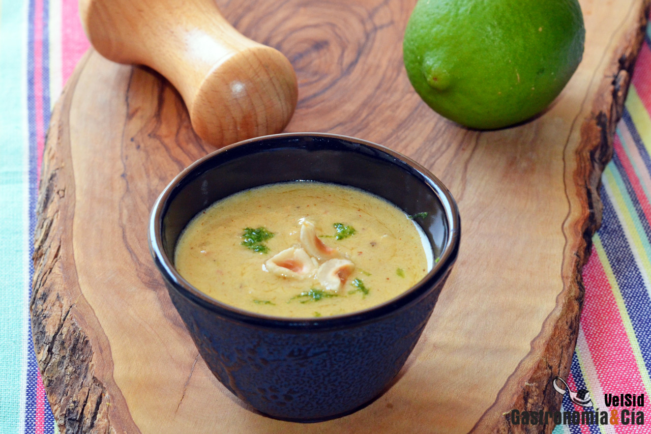 Vinagreta de avellanas y lima, fresca y sabrosa