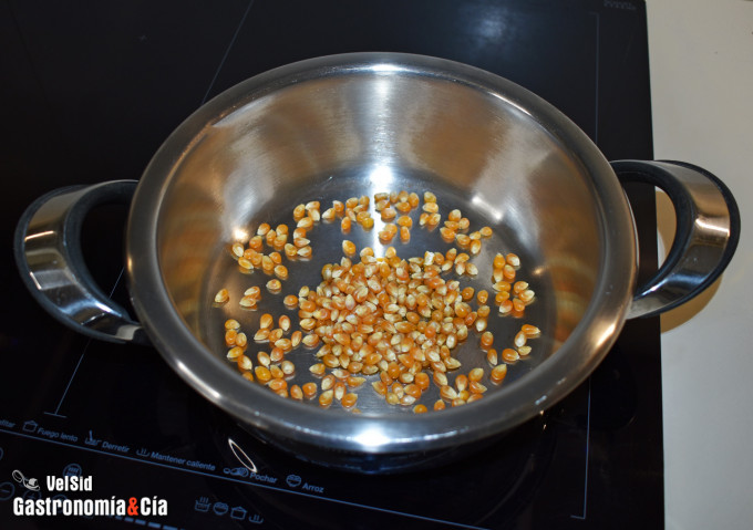 Palomitas de maíz dulces con especias