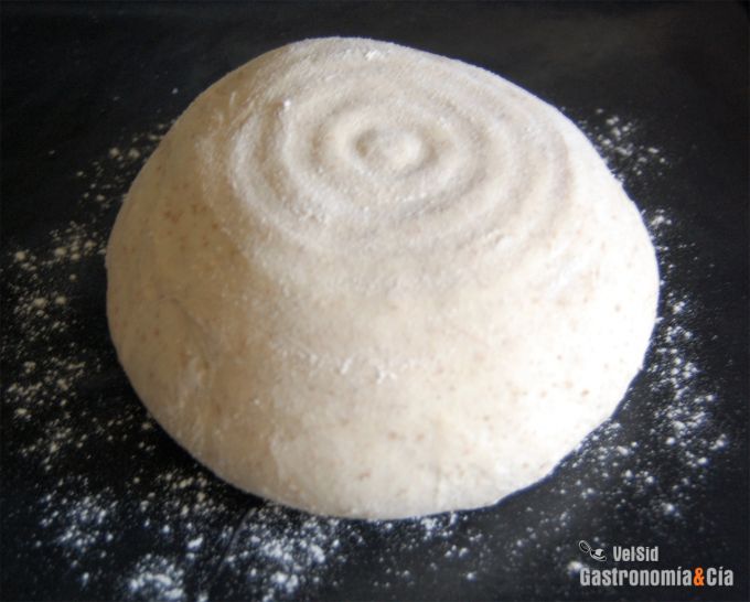 Pan blanco con masa madre de centeno